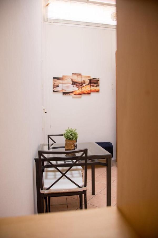 Enjoy Bologna Apartment ภายนอก รูปภาพ