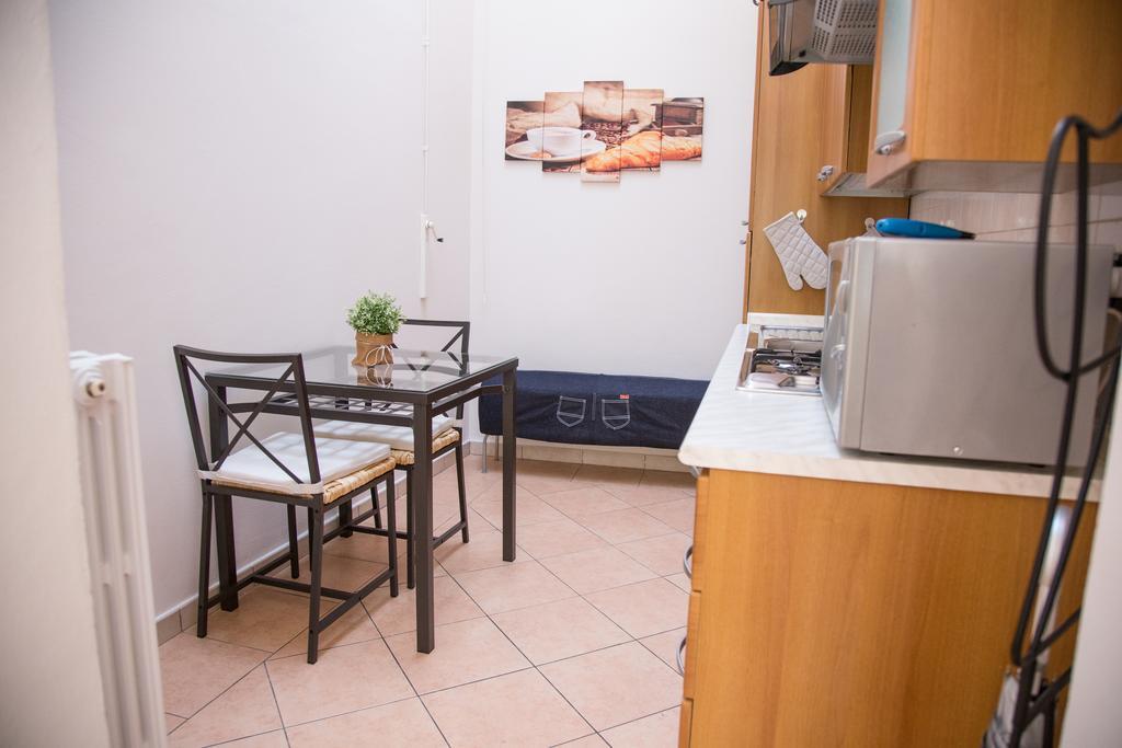 Enjoy Bologna Apartment ภายนอก รูปภาพ